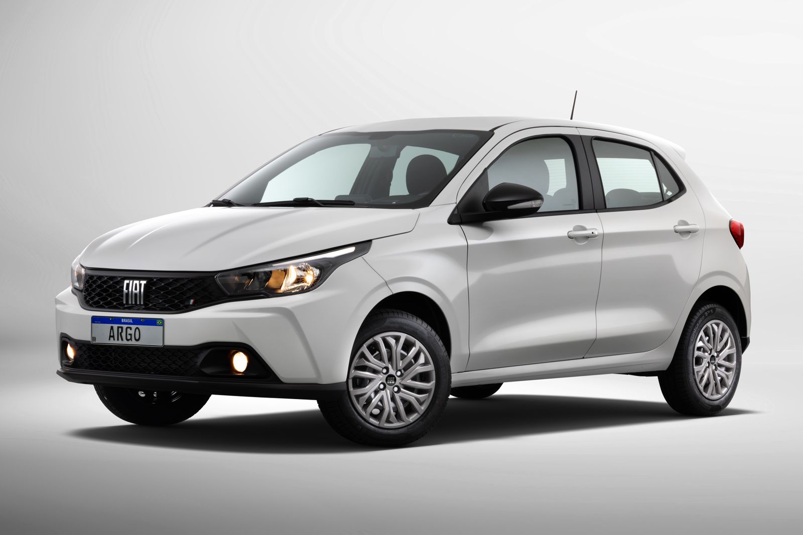 Fiat Argo Drive 1.3 MT 2026, hatch de entrada da Fiat no Move Brasil